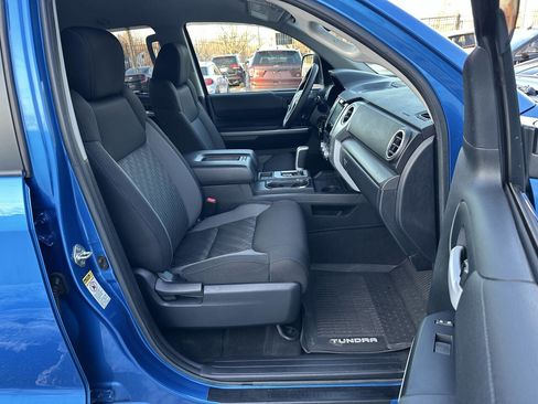 Used 2016 Toyota Tundra SR5 w/ TRD Off Road Package image 39