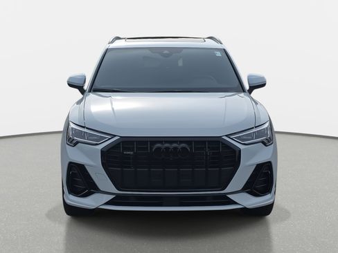 Used 2024 Audi Q3 2.0T Premium Plus w/ Premium Plus Package image 2