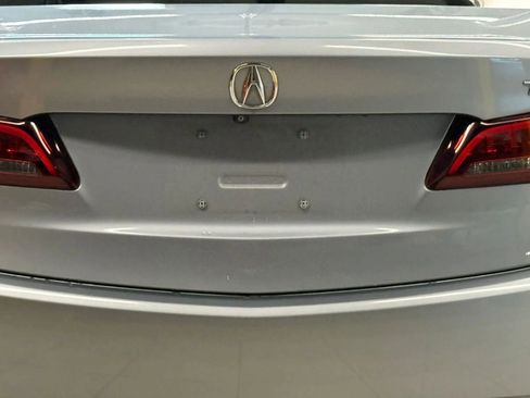 Used 2015 Acura TLX V6 w/ Technology Package FWD image 11