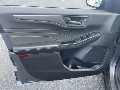 Used 2024 Ford Escape Active image 21