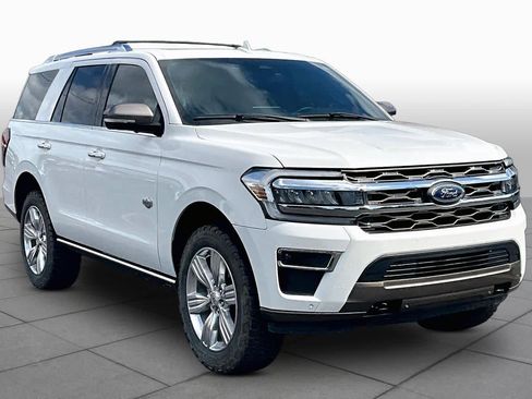 Used 2022 Ford Expedition King Ranch AWD/4WD image 2