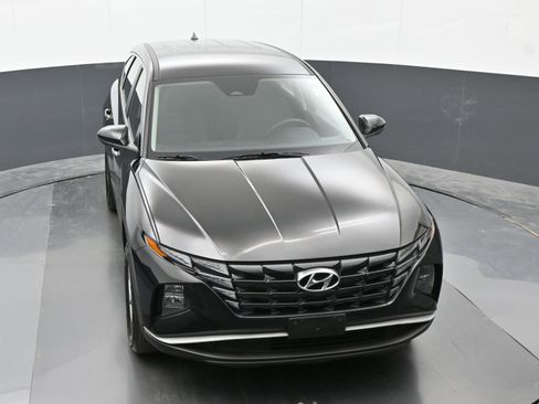 Certified 2023 Hyundai Tucson SE AWD/4WD image 30