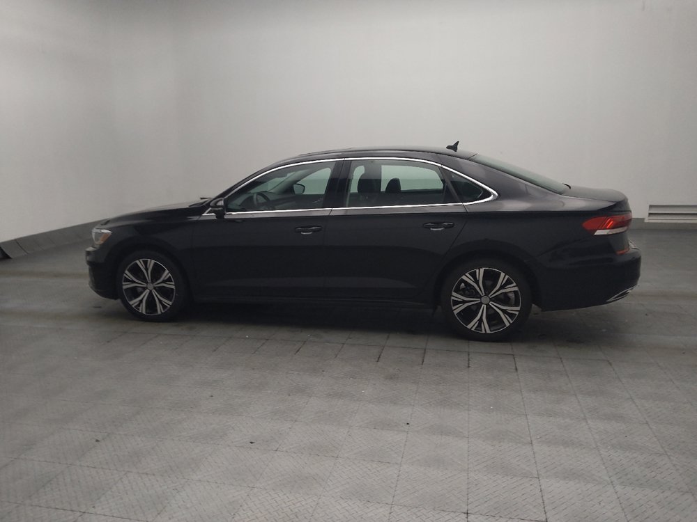 Used 2021 Volkswagen Passat 2.0T SE FWD image 3