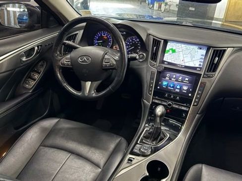 Used 2016 INFINITI Q50 3.0t Premium w/ Driver Assistance Package AWD/4WD image 28