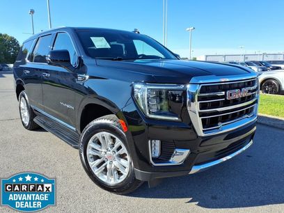 Used 2024 GMC Yukon SLT w/ SLT Luxury Package