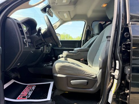 Used 2013 RAM 2500 Tradesman w/ Chrome Appearance Group AWD/4WD image 20