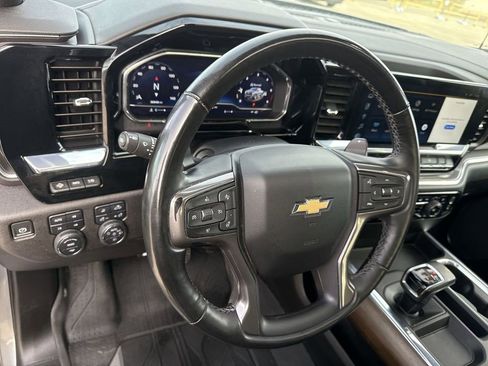 Certified 2024 Chevrolet Silverado 1500 High Country w/ High Country Premium Package image 17
