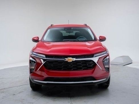 New 2026 Chevrolet Trax LT image 15