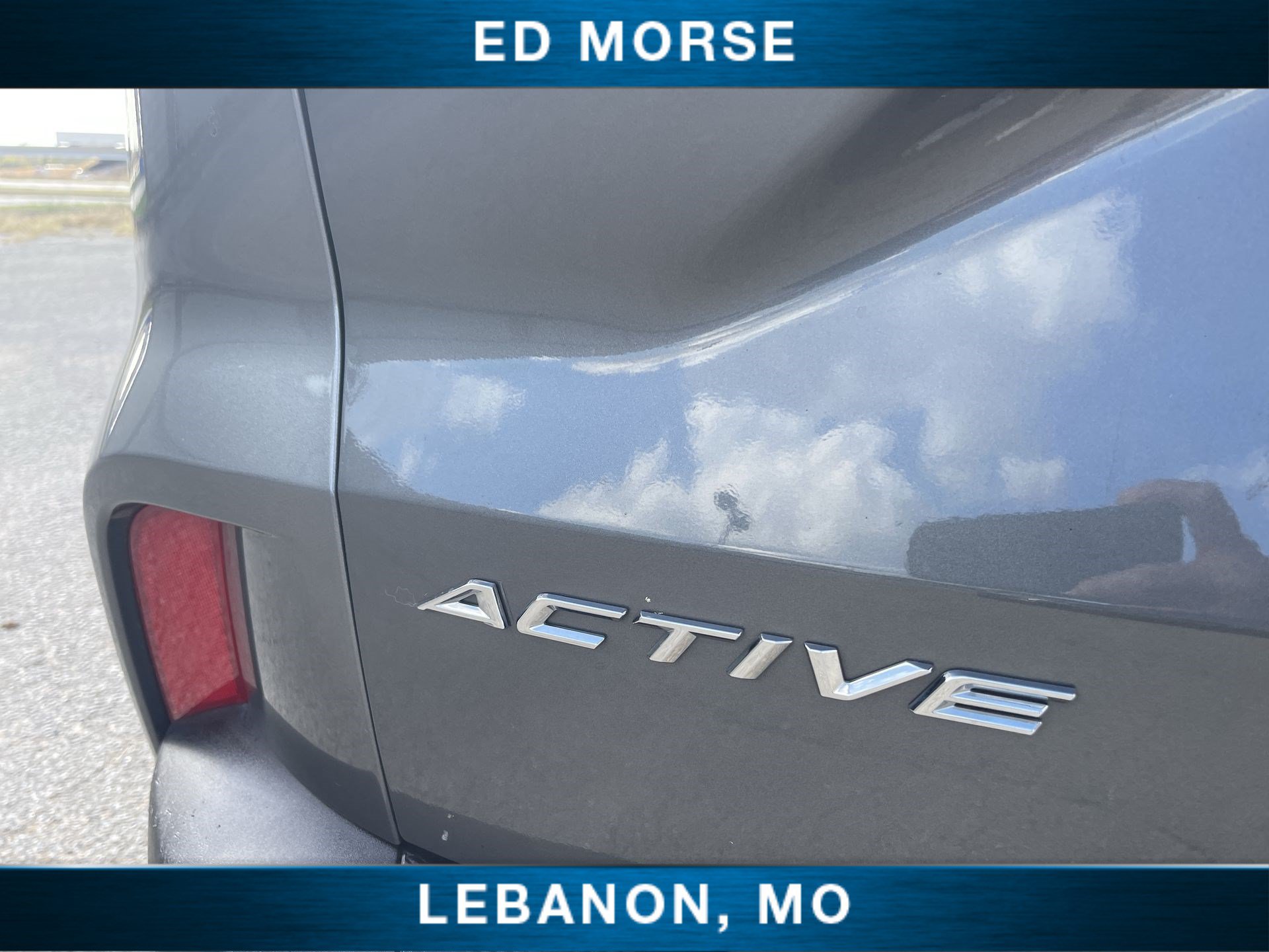 Used 2025 Ford Escape Active AWD/4WD image 30