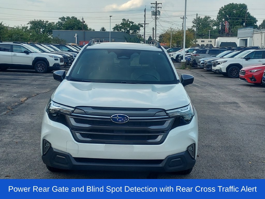 Used 2026 Subaru Forester Premium AWD/4WD image 2