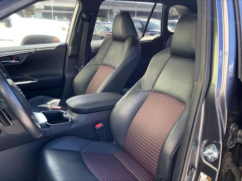 Used 2022 Toyota RAV4 XSE AWD/4WD image 11