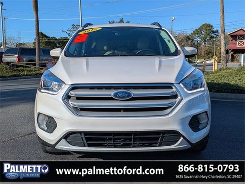 Used 2019 Ford Escape SEL image 7