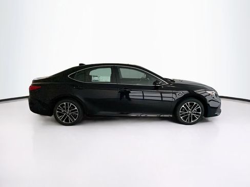 New 2026 Toyota Camry XLE image 7