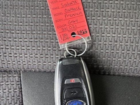 Used 2024 Subaru Outback Premium w/ Popular Package #1A AWD/4WD image 38