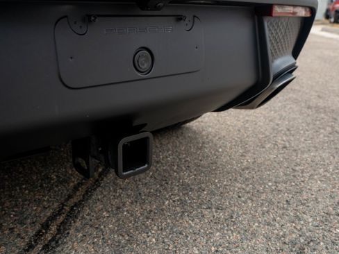 Certified 2025 Porsche Macan image 13