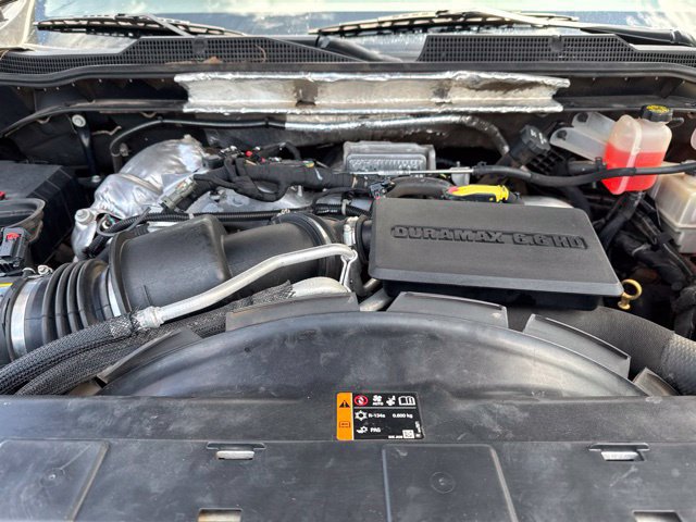Used 2020 Chevrolet Silverado 2500 High Country w/ Technology Package AWD/4WD image 7