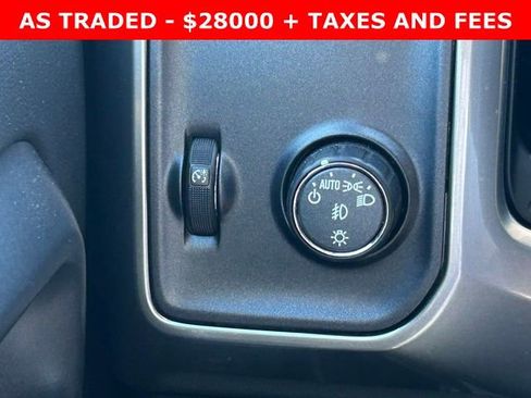 Used 2018 Chevrolet Silverado 1500 LT w/ All Star Edition image 21