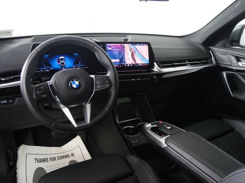 Certified 2025 BMW X2 xDrive28i AWD/4WD image 17