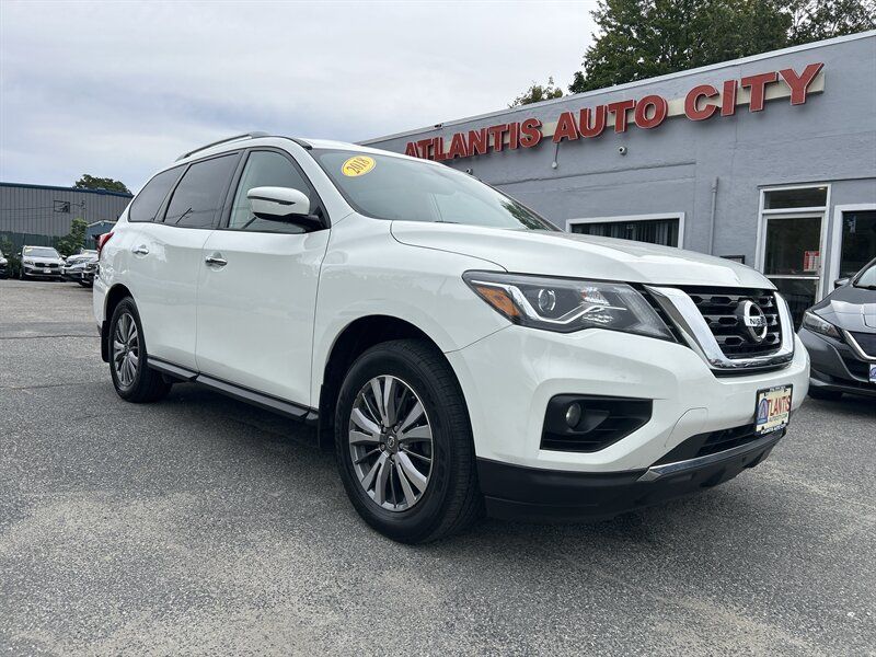 Used 2018 Nissan Pathfinder SV AWD/4WD image 3