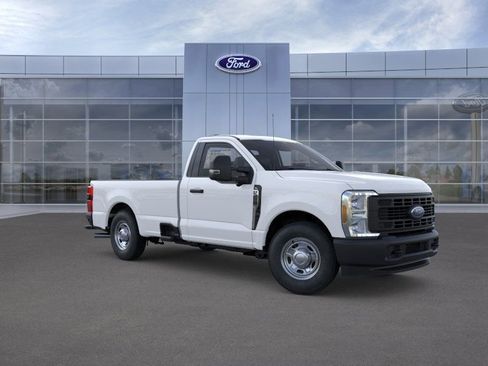 New 2026 Ford F250 XL w/ 360-Degree Camera Package RWD image 8