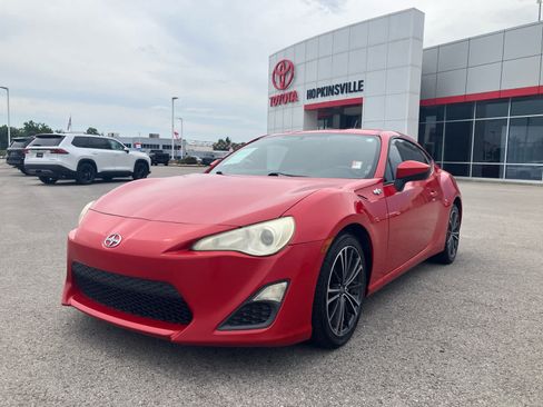 Used 2013 Scion FR-S RWD image 3
