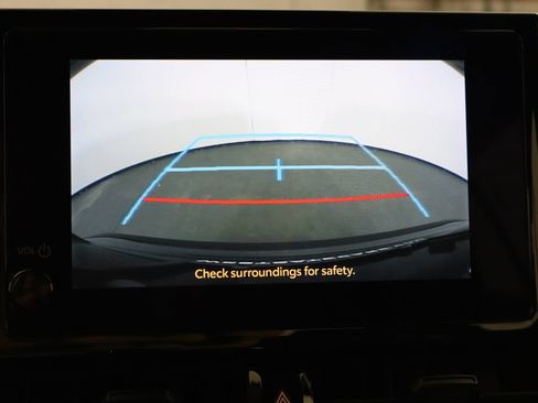 Used 2023 Toyota Corolla SE FWD image 30