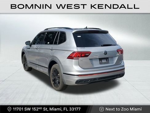 Used 2022 Volkswagen Tiguan SE R-Line image 5