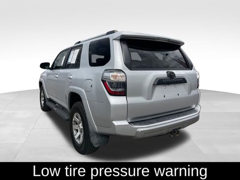 Used 2016 Toyota 4Runner Trail Premium AWD/4WD image 8