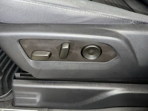 Certified 2023 Chevrolet Silverado 1500 LT image 6