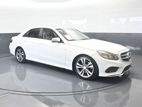 Used 2014 Mercedes-Benz E 350 Sedan image 8