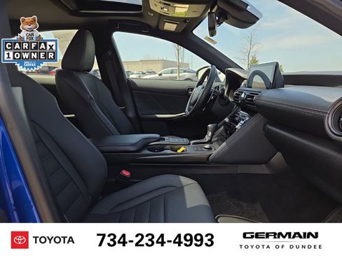 Used 2023 Lexus IS 500 RWD image 17