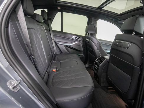 Used 2026 BMW X5 xDrive40i AWD/4WD image 12