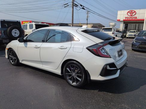 Used 2021 Honda Civic EX image 3