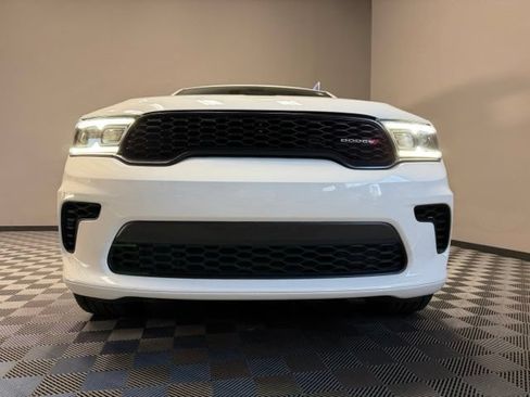Used 2023 Dodge Durango GT w/ Blacktop Package AWD/4WD image 3
