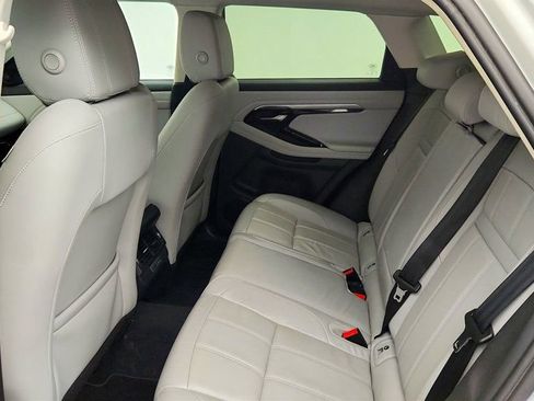 Used 2020 Land Rover Range Rover Evoque SE image 22