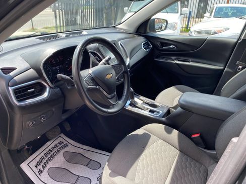 Used 2018 Chevrolet Equinox LT AWD/4WD image 3