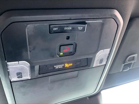 Used 2024 Toyota Tacoma SR5 image 33