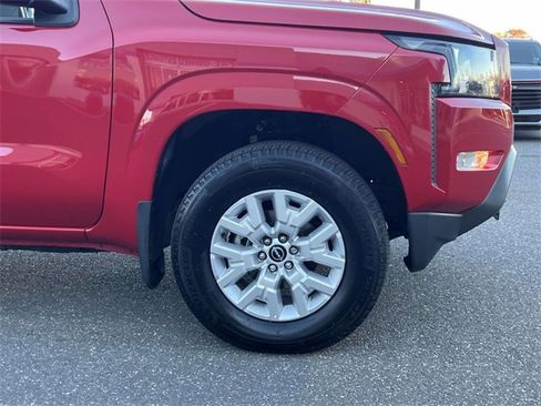 Used 2022 Nissan Frontier SV image 7