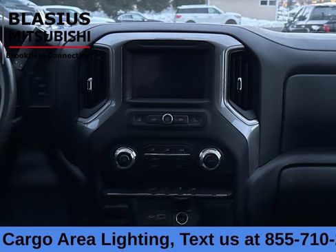 Used 2022 GMC Sierra 2500 Pro w/ Convenience Package image 16