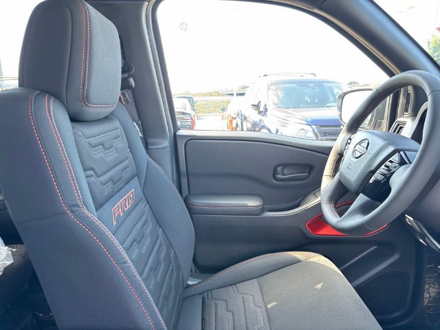 New 2027 Nissan Frontier PRO-4X AWD/4WD image 12