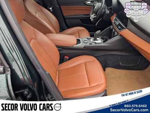 Used 2020 Alfa Romeo Giulia Ti image 25
