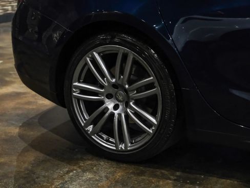 Used 2017 Maserati Ghibli RWD image 48