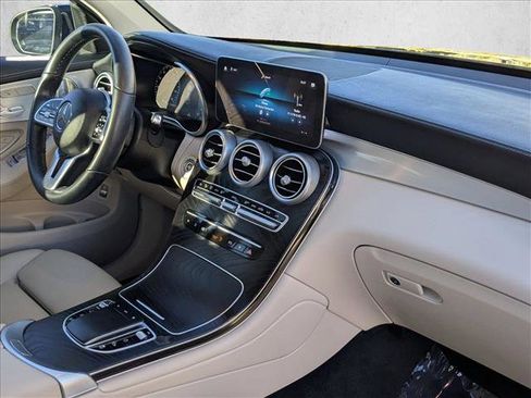 Used 2023 Mercedes-Benz GLC 300 4MATIC Coupe image 22