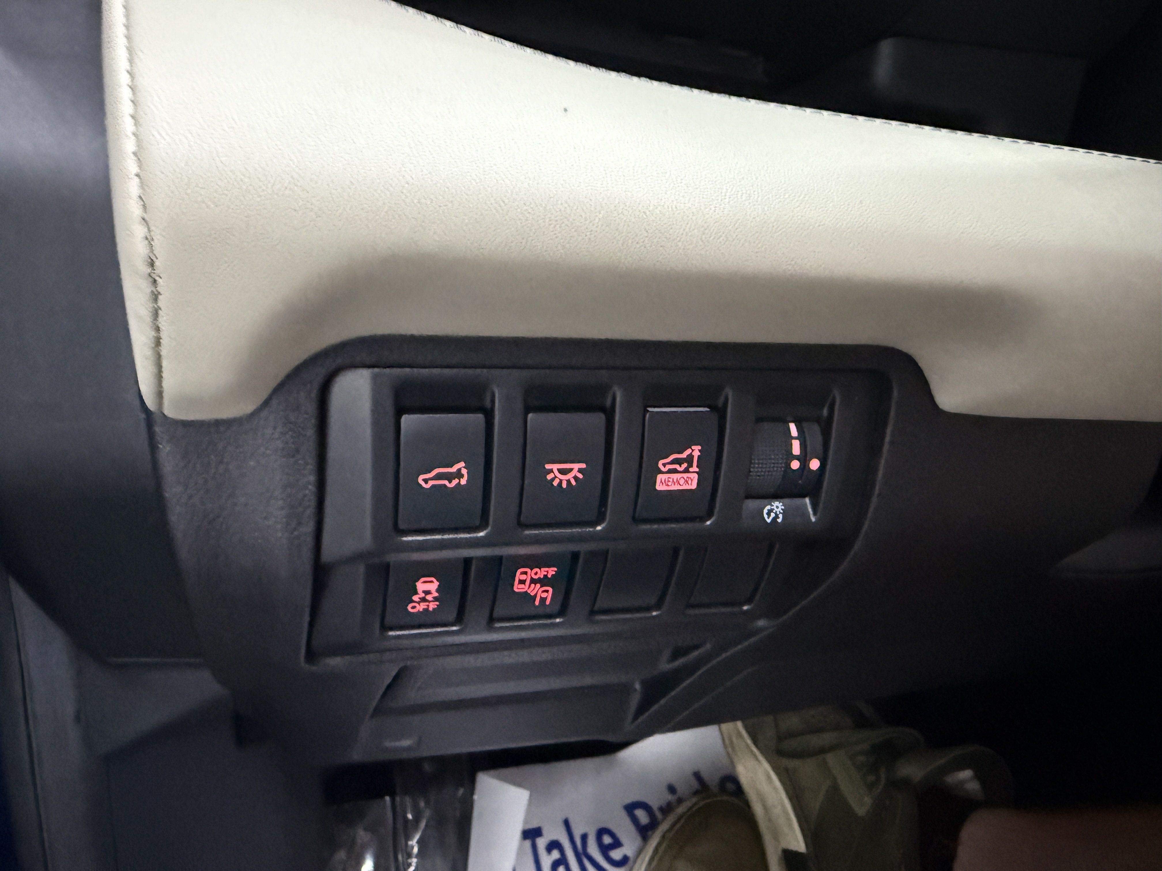 Used 2020 Subaru Ascent Limited w/ Popular Package #4 AWD/4WD image 14