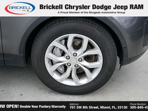Used 2019 Land Rover Discovery SE AWD/4WD image 37