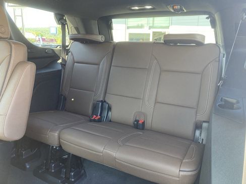 New 2025 Chevrolet Tahoe High Country image 24