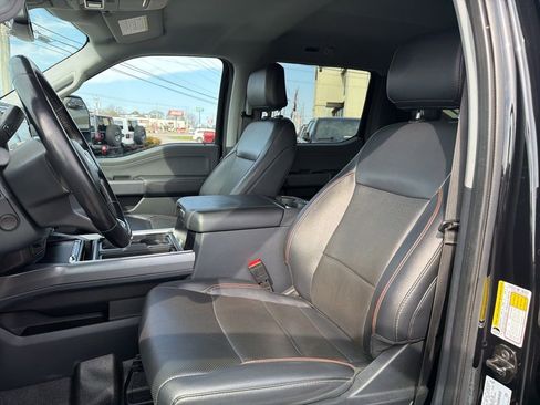 Used 2023 Ford F350 Lariat w/ FX4 Off-Road Package image 31