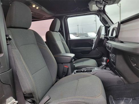 Certified 2024 Jeep Wrangler Sport S image 24