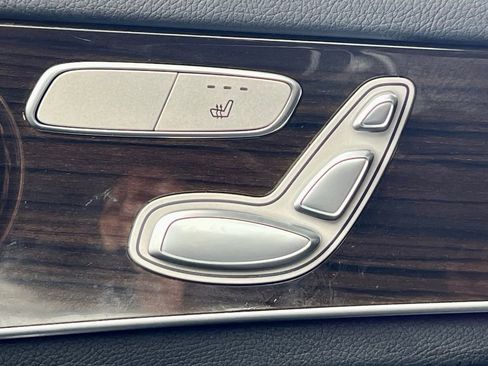 Certified 2022 Mercedes-Benz GLC 300 4MATIC image 17