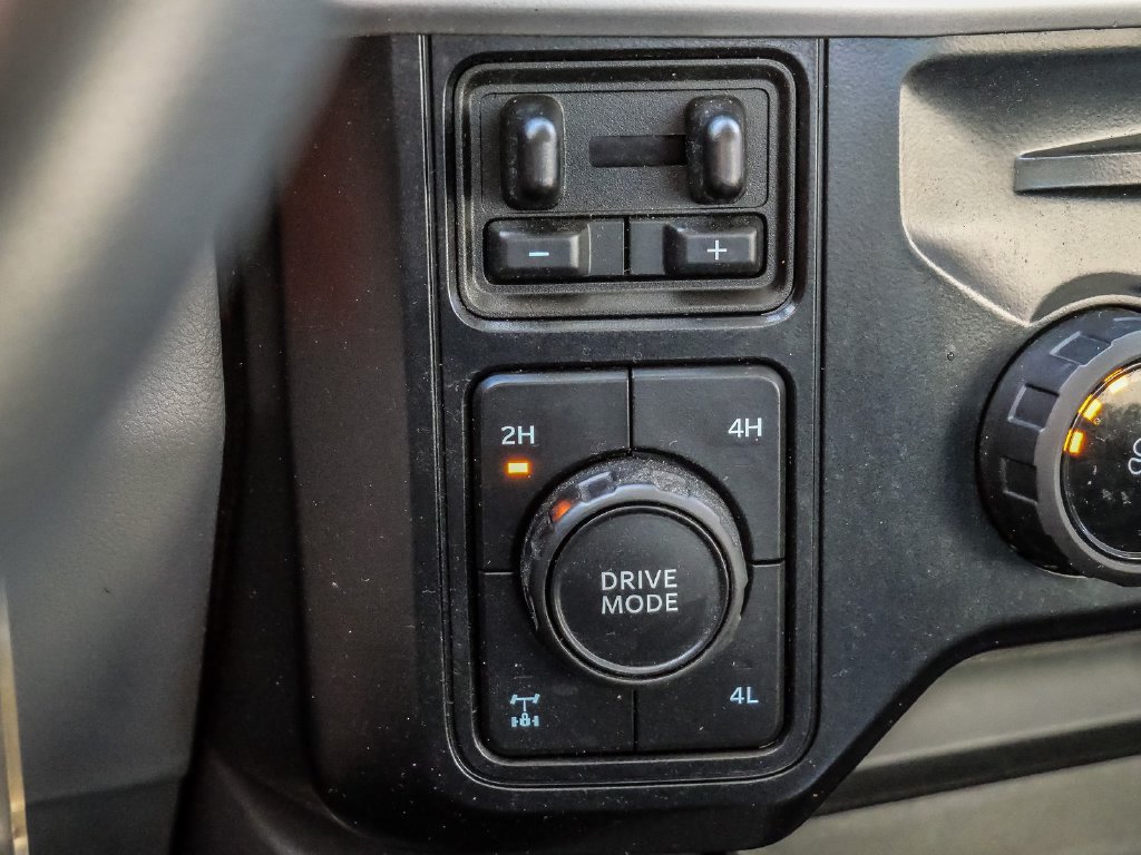 Used 2025 Ford F250 XLT w/ FX4 Off-Road Package AWD/4WD image 35